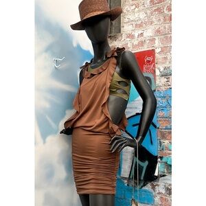 Unlabeled, cute, and unique dress